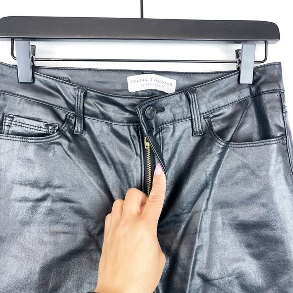 Social Standard Sanctuary Size 8 Faux Leather Ankle Skinny High Rise Pants Black - Picture 4 of 10